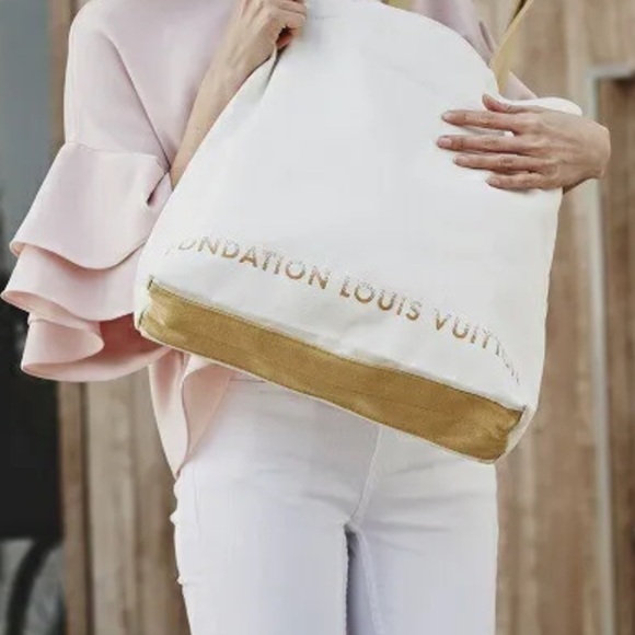 Louis Vuitton Museum Limited Fondation Bag Tote Handbag Unisex - Picture 11 of 11